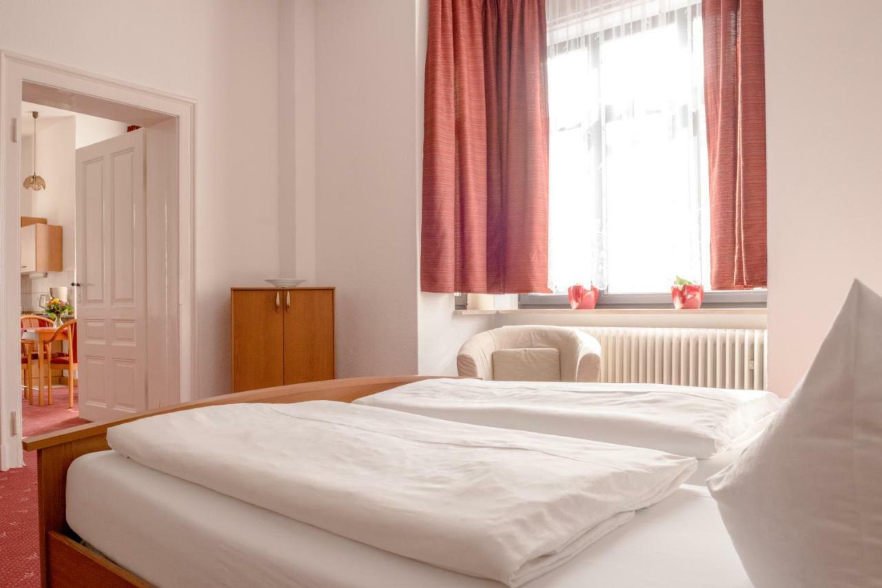 Hotel-Pension Heimburg 바트엘스터 외부 사진
