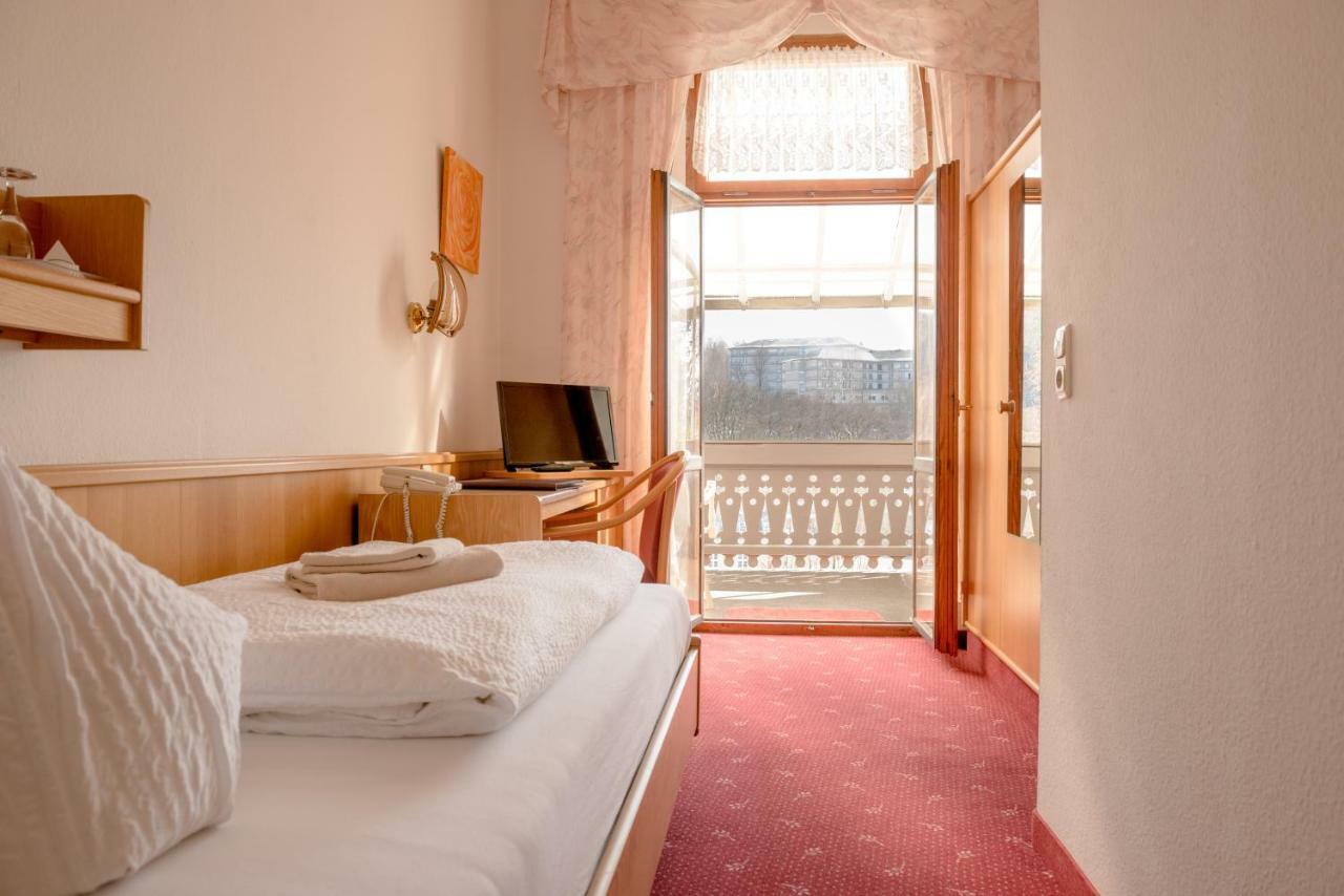 Hotel-Pension Heimburg 바트엘스터 외부 사진